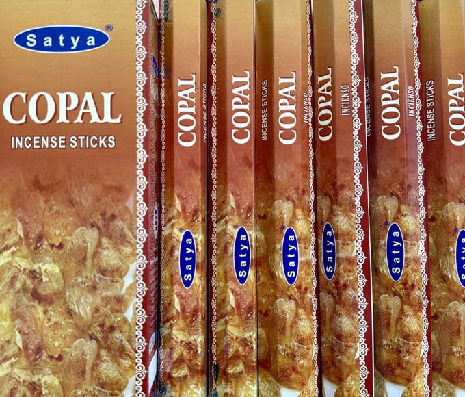 Satya wierook Copal 20 incense sticks x 6 packets