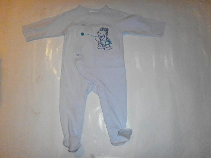 pyjama noukie's 6 maand ,bleek blauw draak, in katoen