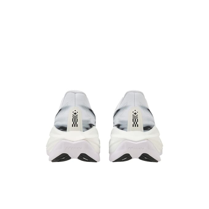 ASICS Superblast 3 Wit Zwart Unisex Sneakers 1013A177-100 45 white