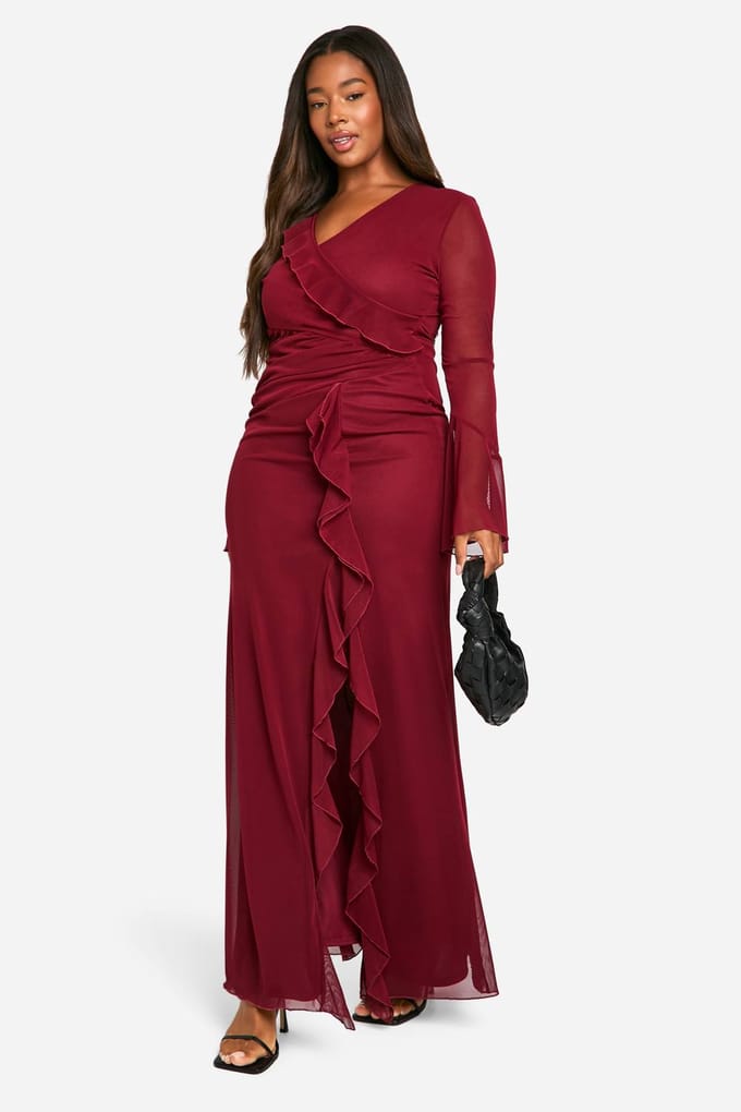 boohoo Dames Plus Ruffle Wrap Detail Maxi Jurk | Kersen | Maat: 52