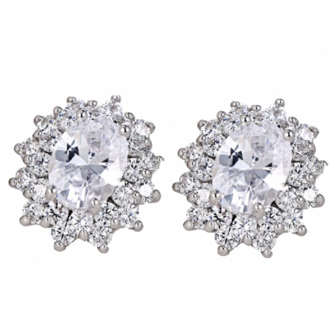 Oorbellen- 1 cm- schitterende strass-Charme Bijoux