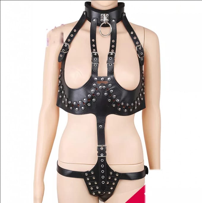 Nooitmeersaai - Harnas Vrouw - PU Leer - Zwart - Spikes - Bondage Harnas - BDSM