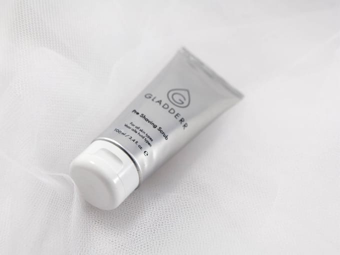 GLADDERR Pre Shaving Scrub