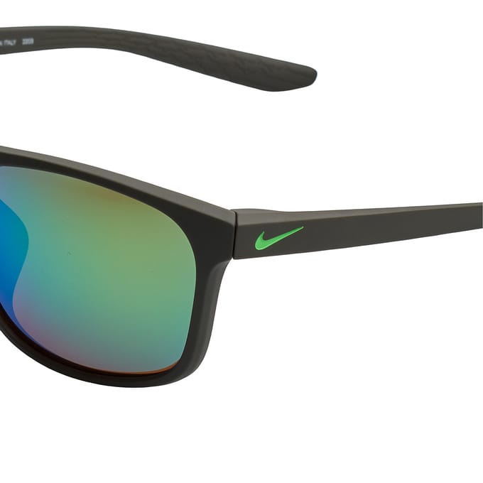 Nike Endure M Mi CW4650 355 mat sequoia groen gradiÃ«nt zonnebril
