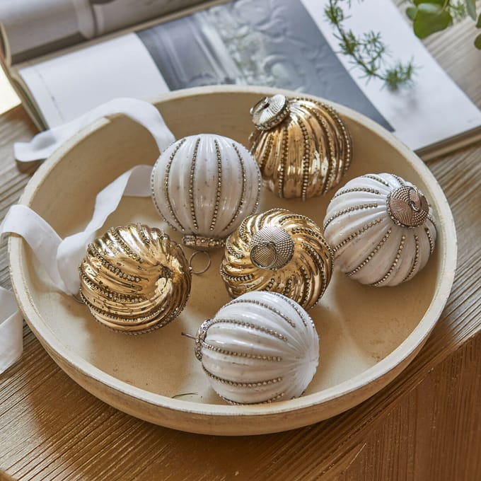 LOBERON Kerstbal set van 6 Shaela antiekgoudkleurig/crème