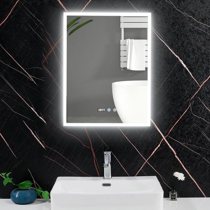 Badkamer Spiegelkast met LED Licht en Digitale Klok - 500x650mm
