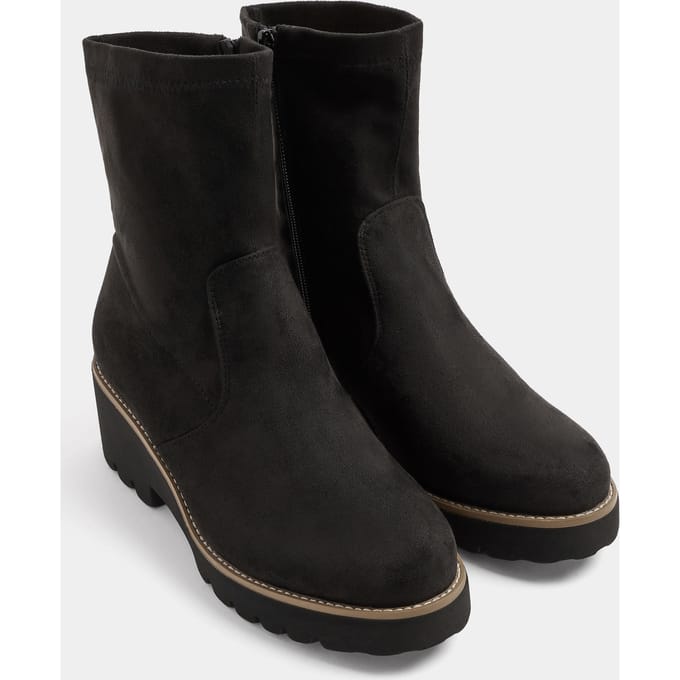 Yours Zwarte Stretch Wedgeboots Van Imitatiesuède In Brede Epasvormsize 37EEE