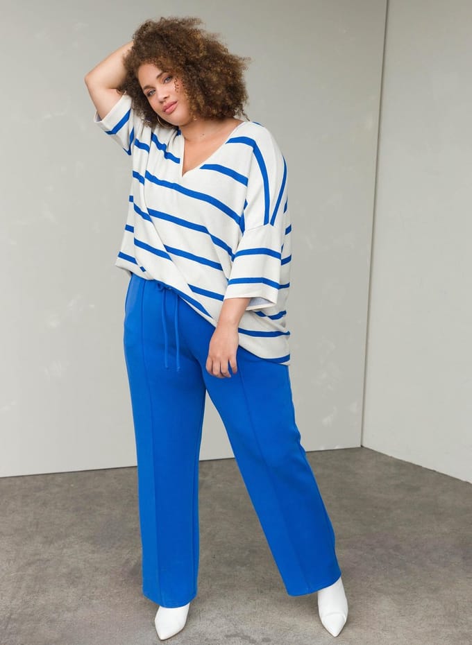 YESTA Valentine Tops - Beige/Cobalt - maat X-0(44)