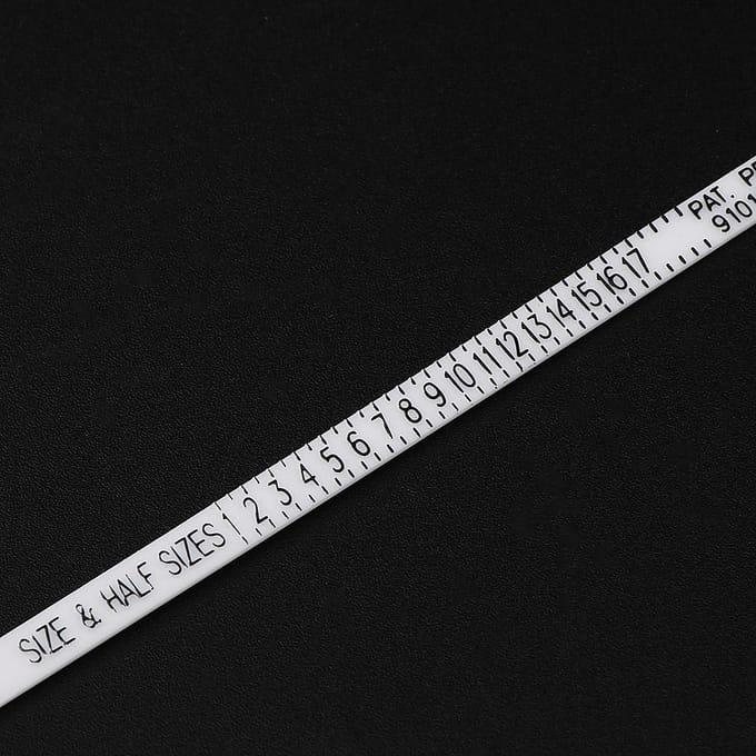 Bague en plastique pour doigt Jaugeur de taille de bague Outil de mesure de la taille du poignet pour bijoux US 117 UK A-Z blanc