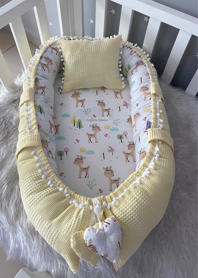 Jaju Baby - Babynestje met Hoofdkussen - Geel - 74x40 cm
