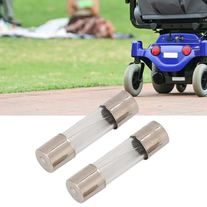 2 stuks 5x20mm Mobiliteitsscooter Zekering Oudere E-scooter Fiets Mobiliteitsscooter Accessoire gray