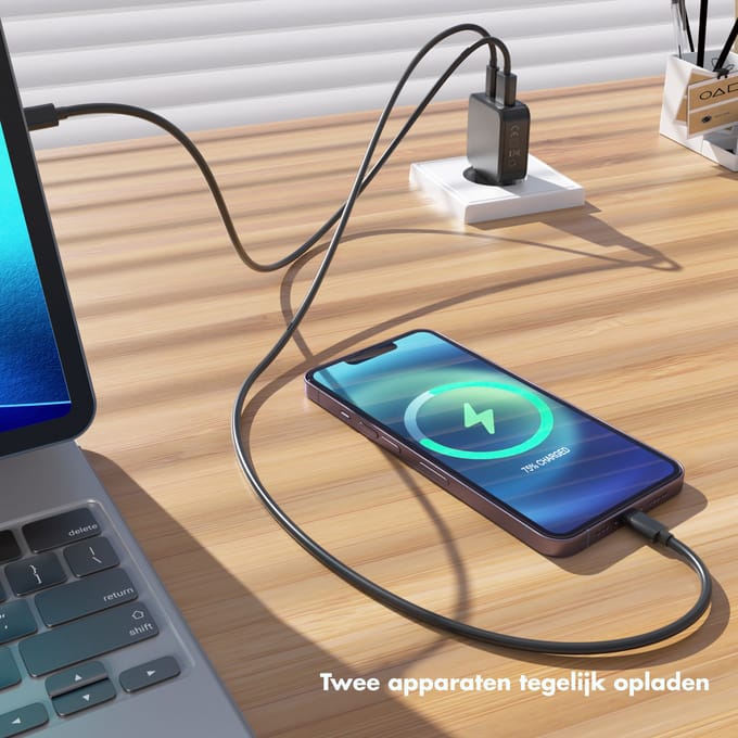 Accezz Ultra Slim GaN Oplader - USB-C + USB-A - 30W - Zwart