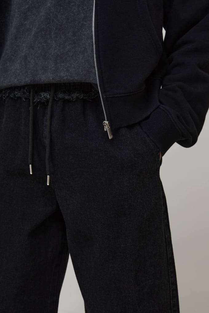 Jeans Met Geborduurd Drakendesign, Elastische Taille En Super Baggy Fit | Washed Black | Size 44R