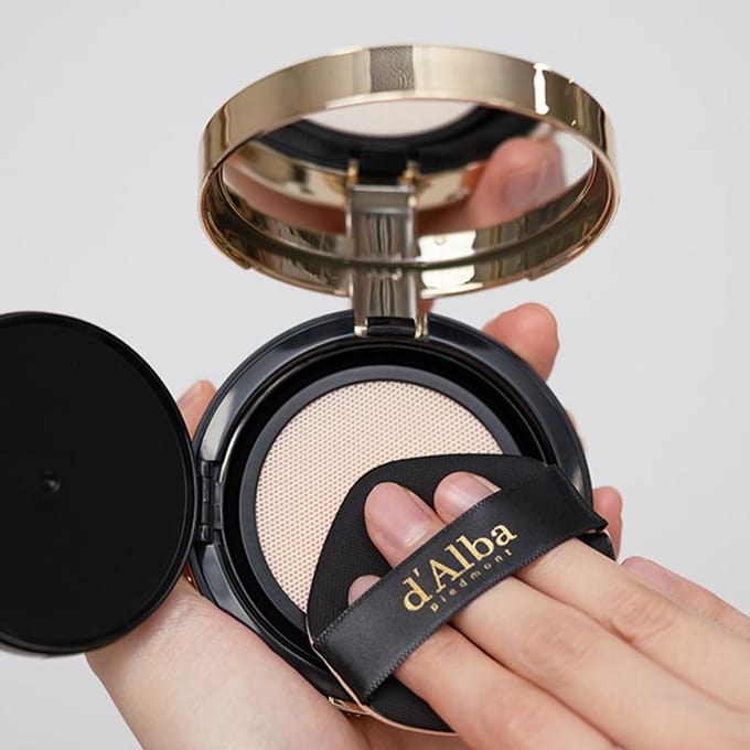dAlba Sérum Glow Cushion Couvrant – 17g (Teinte 21) Shade 21