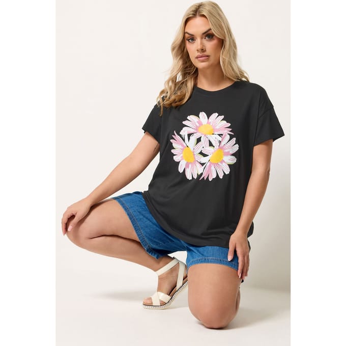 Yours Zwart Tshirt Met Madeliefjes En Studs Size 66-68