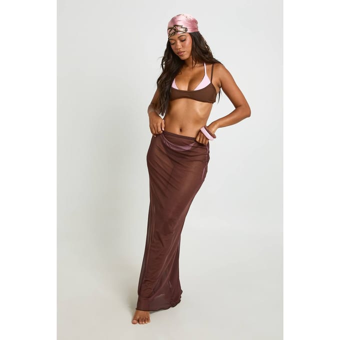 boohoo Dames Doorzichtige Mesh Strand Maxi Rok | Chocolate | Maat: 14