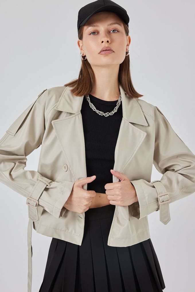 Korte Bouwde Trenchcoat