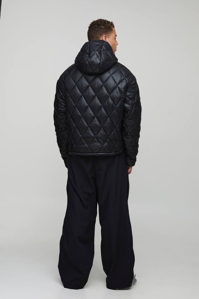 Hoge oversized boxy hoogglanzende gewatteerde capuchon funnel puffer jas | Black | Size Medium