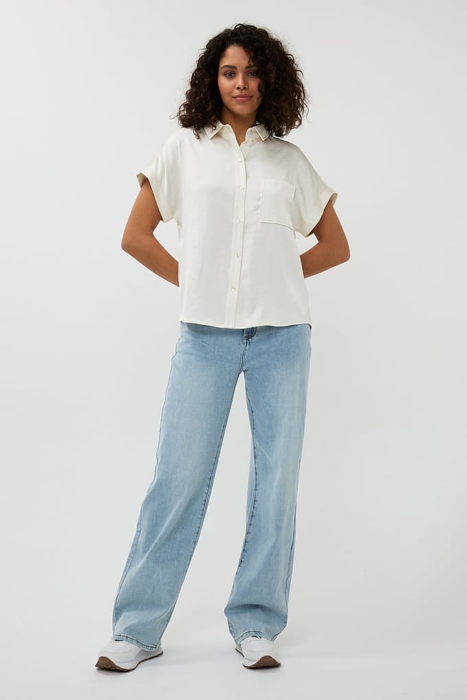 EsQualo Blouse S/slve Pocket Satin Look Off White Größe: 36 | Business hemden Outlet | Damen | Weiß