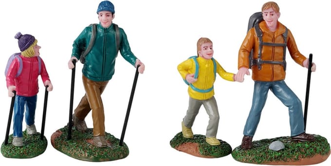 Lemax - Father And Daughter Hikers - Set van 4