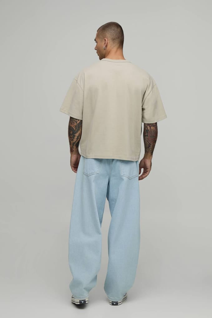 Oversized Gekrompen V-hals T-shirt Met Borstzak | Stone | Size Small