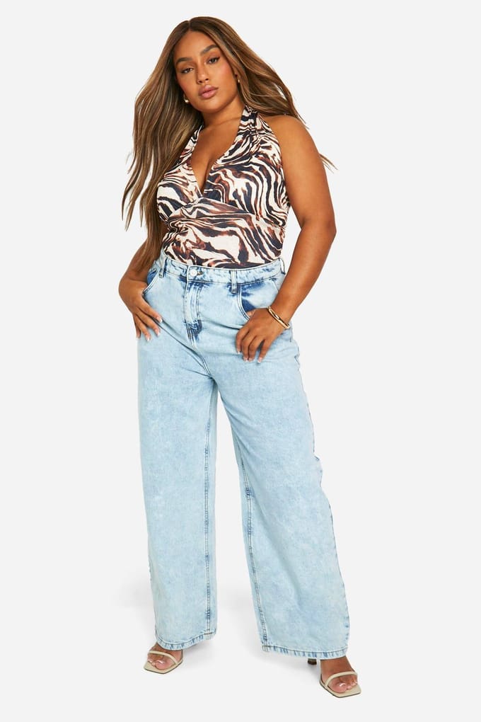 boohoo Dames Plus Dierenprint Uienvel Diep Uitsnijdende Top | Bruin | Maat: 56