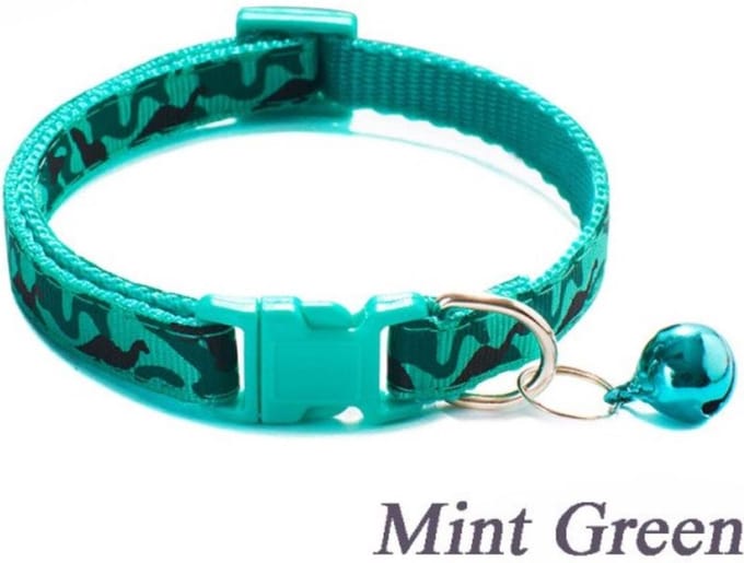 Halsbandje met belletje mintgroen 20-32 cm