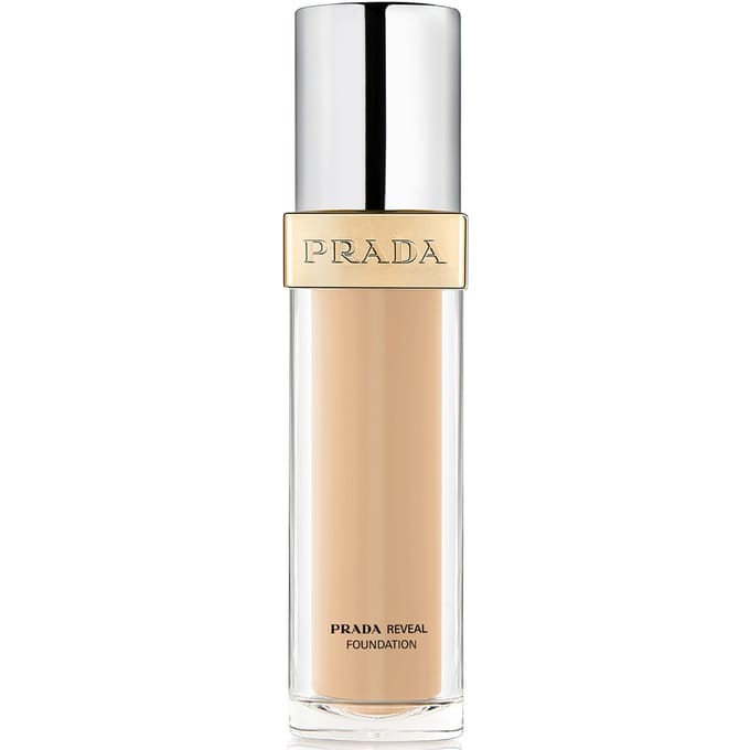 Prada Reveal Skin Optimising Refillable Foundation 30ml (Various Shades) - LW15 - Light Warm