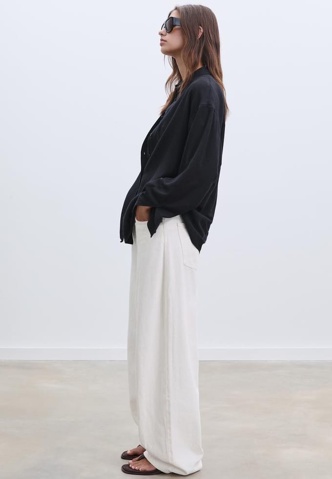 Stradivarius Soepelvallende blouse met linnenlook  Zwart S