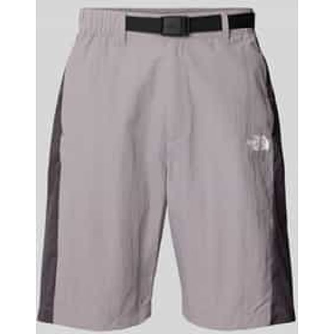 Short met logo en riem