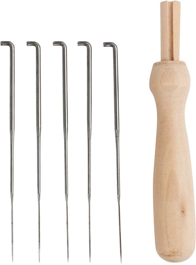 Creativ Company Felting Needle Holder Wood with 5 Needles