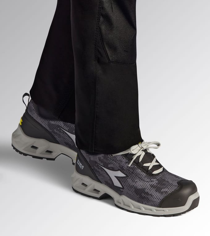Diadora SHARK SI LOW S1PS FO SR SC GRAY/BLACK (C2539) 35