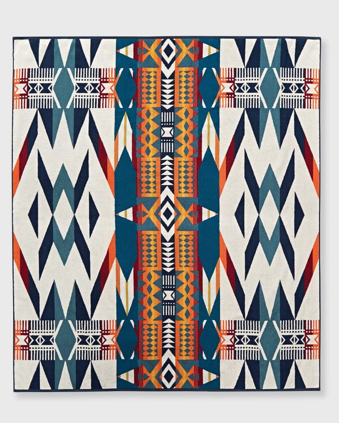 FIRE LEGEND Towel for Two (157 x 178cm)