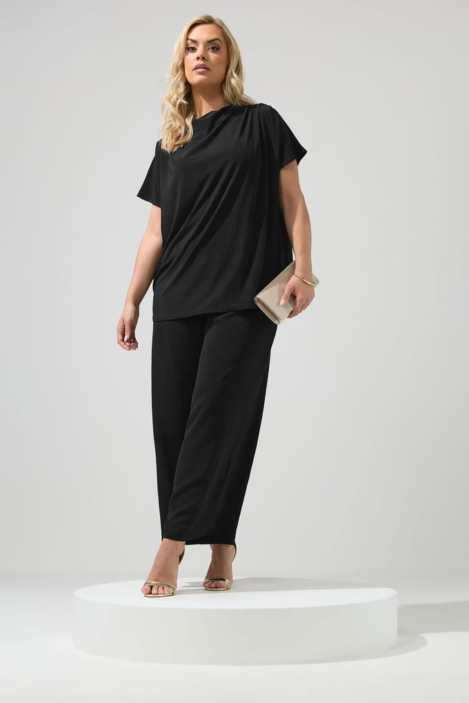 Yours London Zwarte Top Met Plooien Op De Schouders Size 46