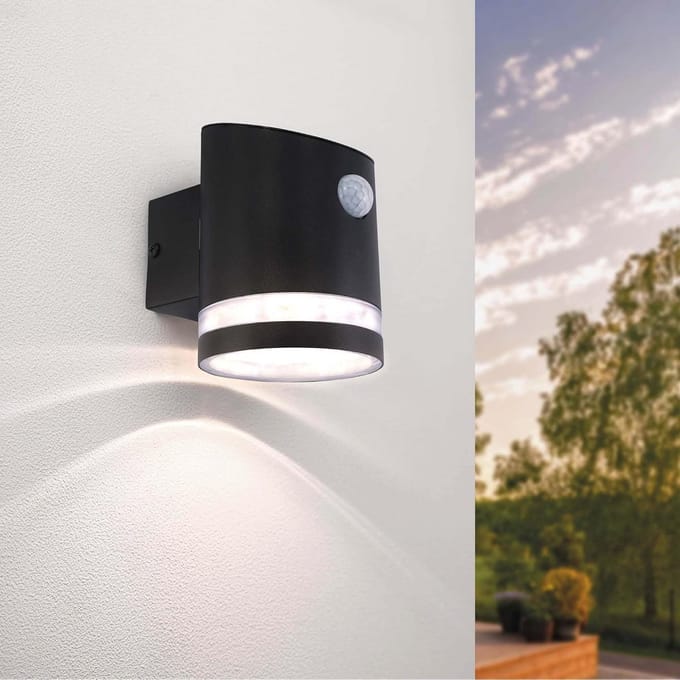 Zonne-energie LED Wandlamp met Bewegingssensor - 3000K, IP44, Zwart - Tuinverlichting en Sfeerverlichting