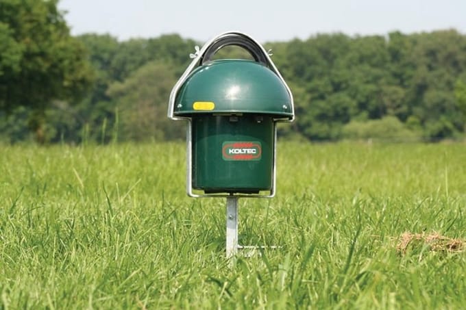 Koltec Opstelframe ST batterijapparaat — verzinkt metalen frame, aarding, montageframe