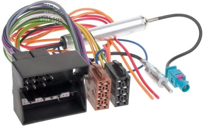 Radio Aansluitkabel OPEL Quadlock > ISO Norm / Phantom power (DIN)