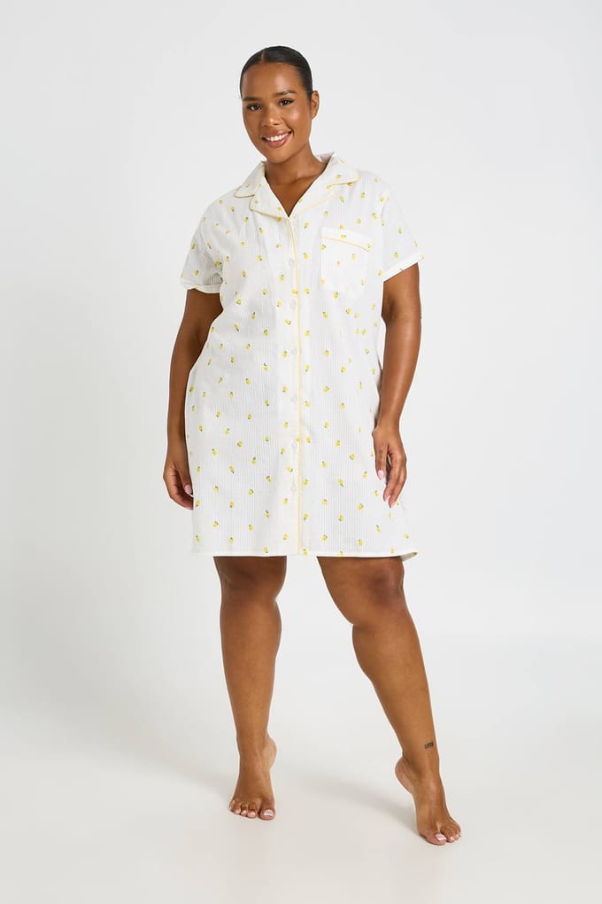 boohoo Dames Plus Citroen Wafel Print Nachthemd | White | Maat: 24