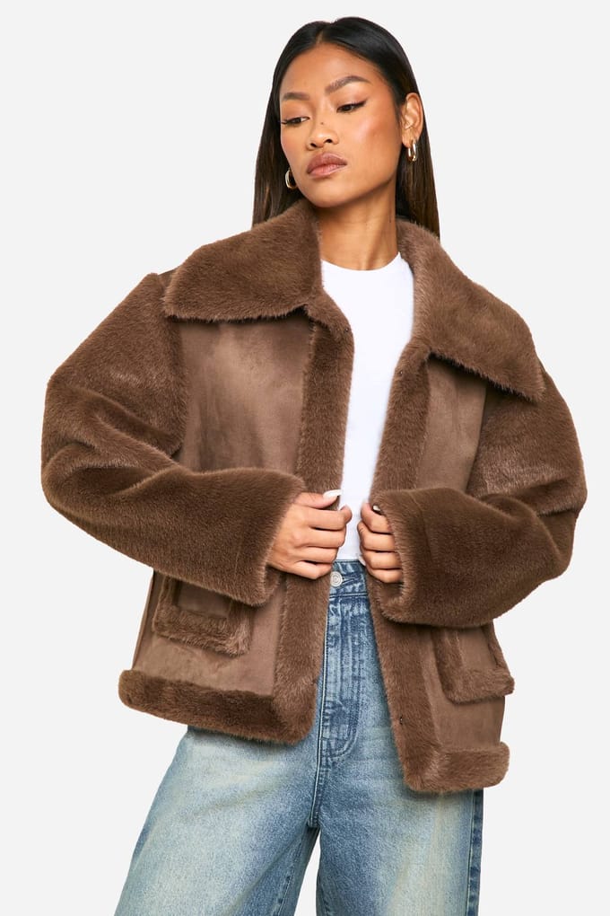 boohoo Dames Faux Fur Bonded Short Jacket | Chocolate | Maat: 14