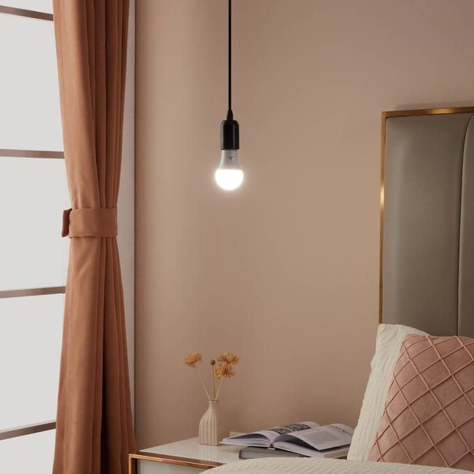 EGLO connect.z Smart LED Lamp - E14 - Ø 4,5 cm - Instelbaar RGB & wit licht - Dimbaar - Zigbee
