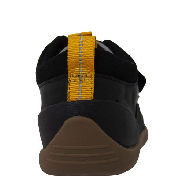 Clarks Play Hike zwarte kinderschoenen