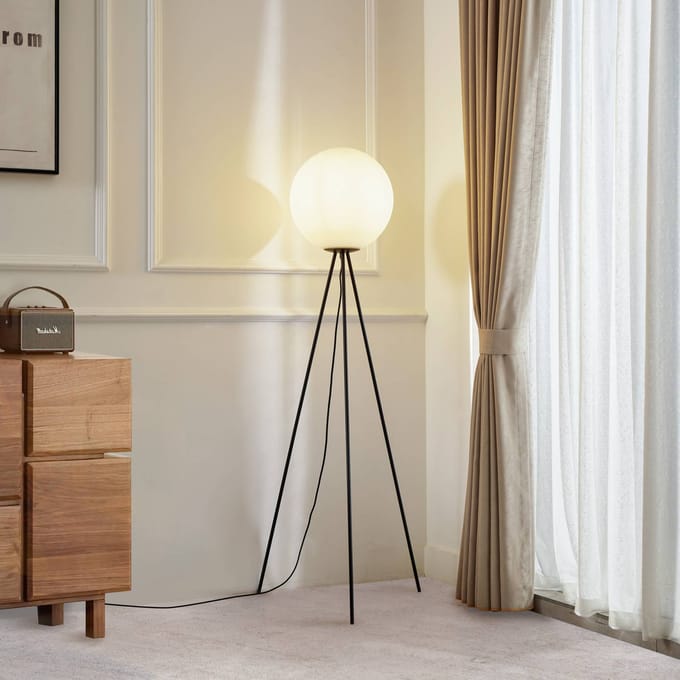 Lucande - vloerlamp - 1licht - Glas, metaal - H: 151 cm - E27 - wit, zwart