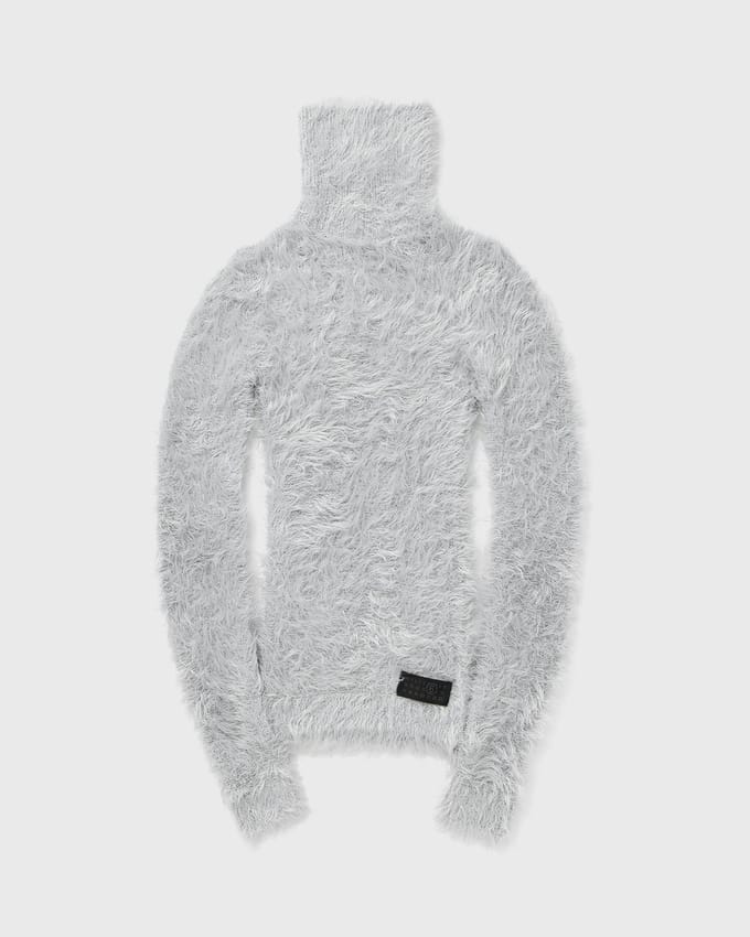 PULLOVER
