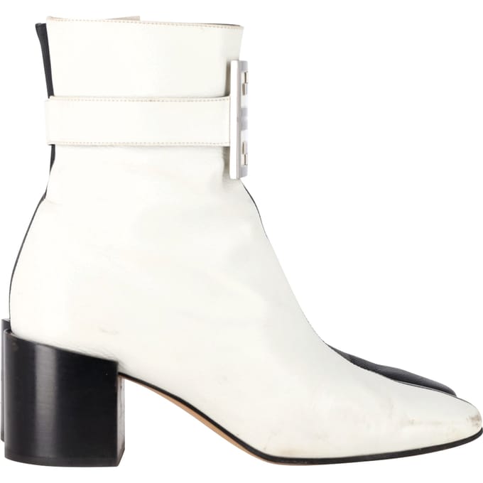 Givenchy 4G Bi-Color Enkellaarsjes in Wit en Zwart Leer