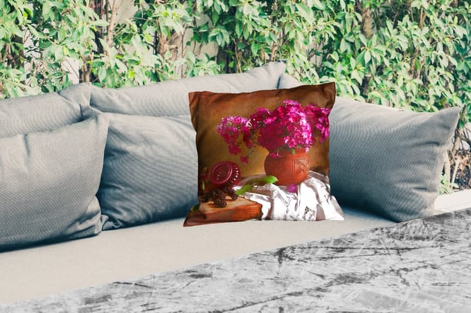 Buitenkussen - Rustiek - Bloemen - Roze - Vaas - Stilleven - 45x45 cm - Weerbestendig