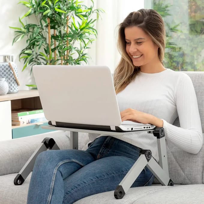 INNOVAGOODS - laptopstandaard - laptoptafel - verstelbaar - in aluminium - schootbureau - schoot tafel - cadeau tip