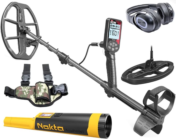 Nokta Triple Score metaaldetector Pro met Accupoint pinpointer en beenholster