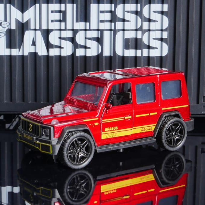 Die-Cast G-Klasse Modelauto, Rood Met Gele Streep Pull-Back SUV Met Openende Deuren & Reservewiel, Off-Road Voertuig red