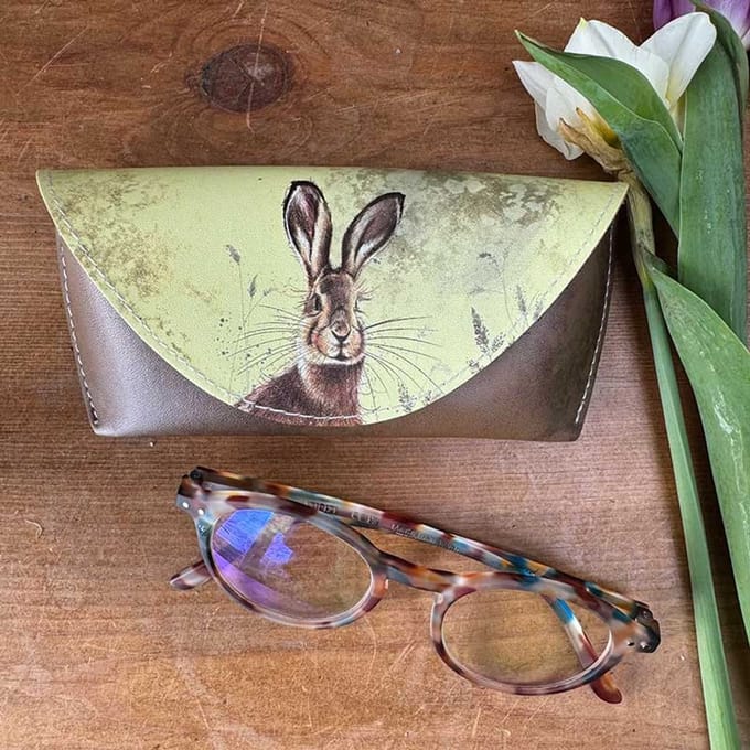Alex Clark Spectacle Cases Hare ~ Brillenkoker Haas