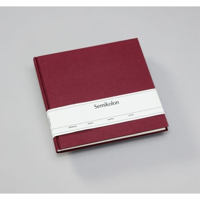 Semikolon gastenboek, formaat 25 x 23 cm., kleur bordeaux